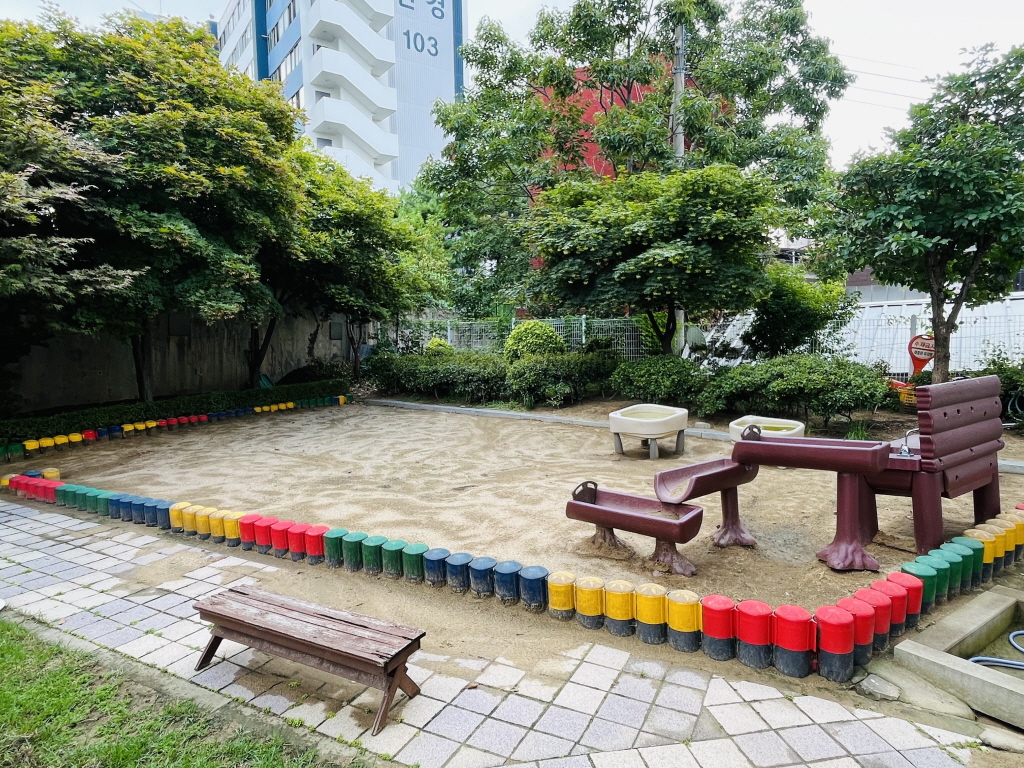 6. 모래놀이터.jpg